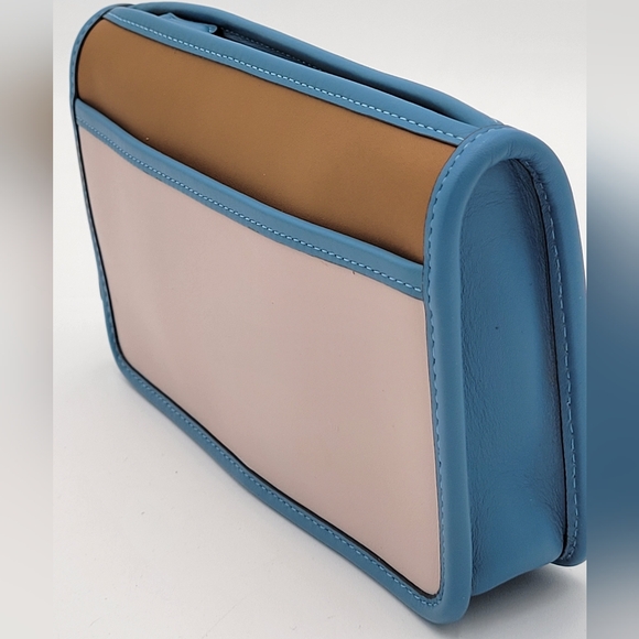 ❤️NEVER USED!!❤️ Coach 1941 Britt Wristlet in Colorblock - Picture 2 of 11